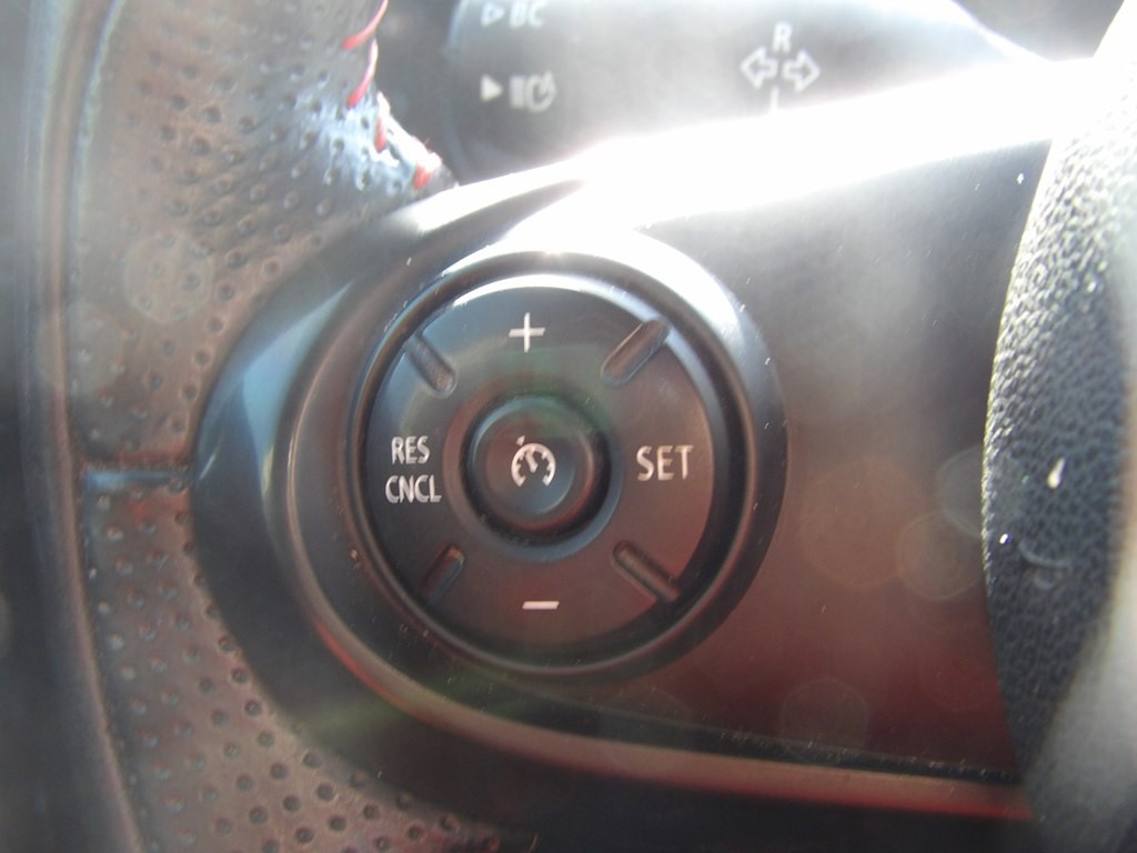 2019 MINI Cooper Image 22