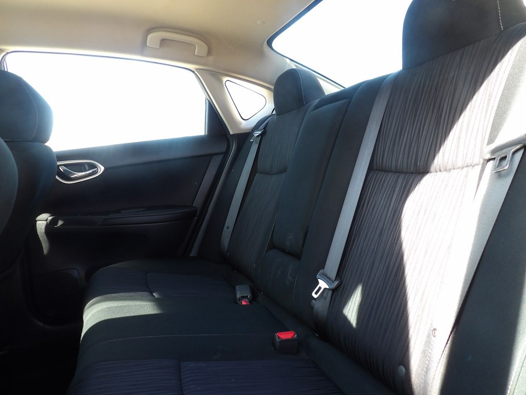 2019 Nissan Sentra Image 28