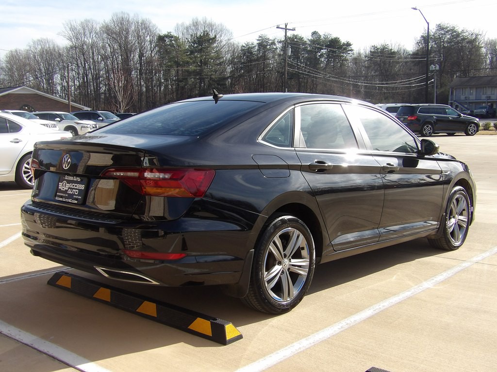 2019 Volkswagen Jetta Image 5