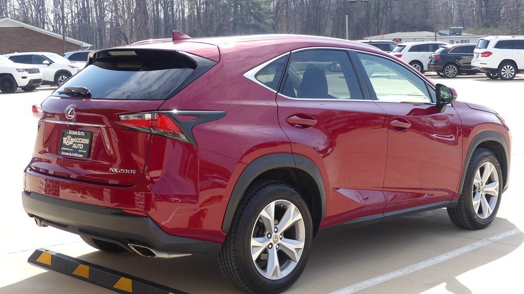 2017 Lexus NX Image 5