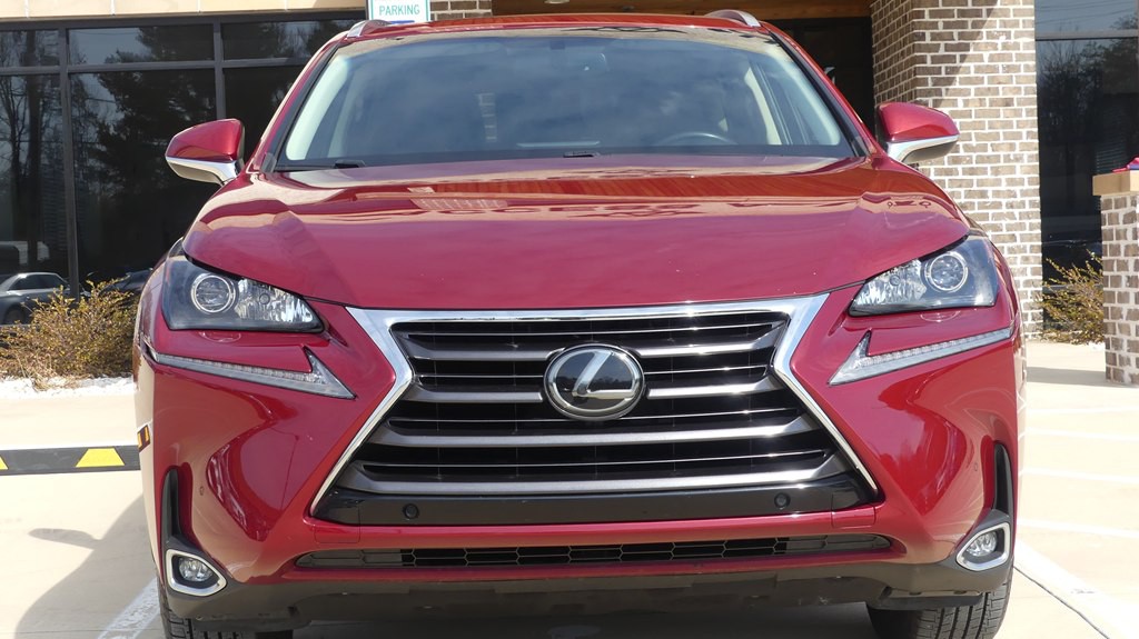 2017 Lexus NX Image 8