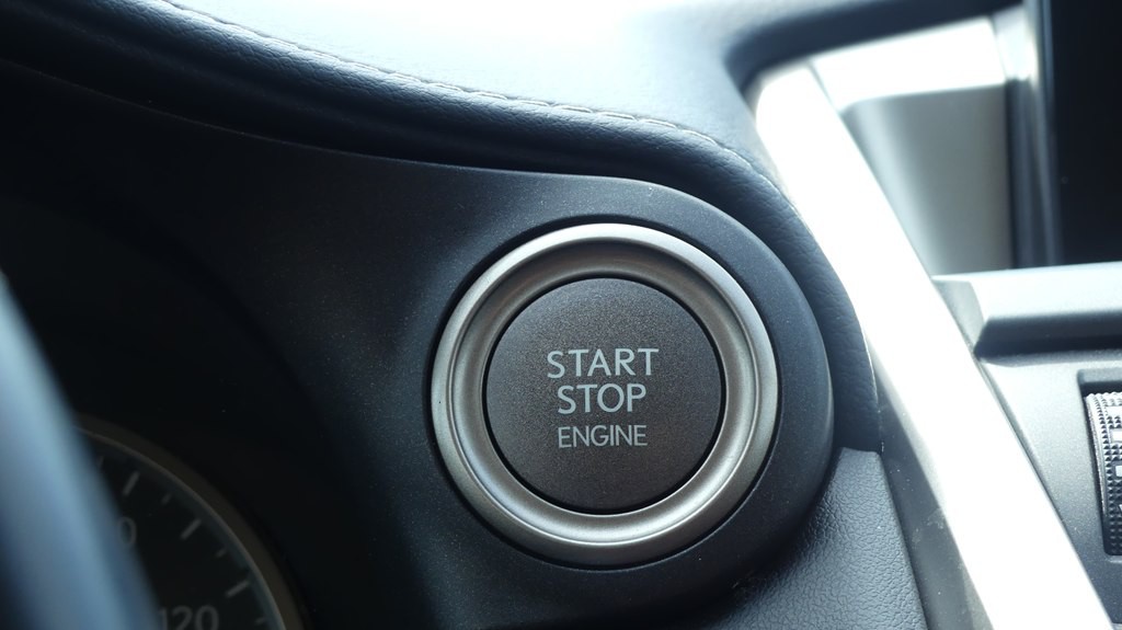 2017 Lexus NX Image 18