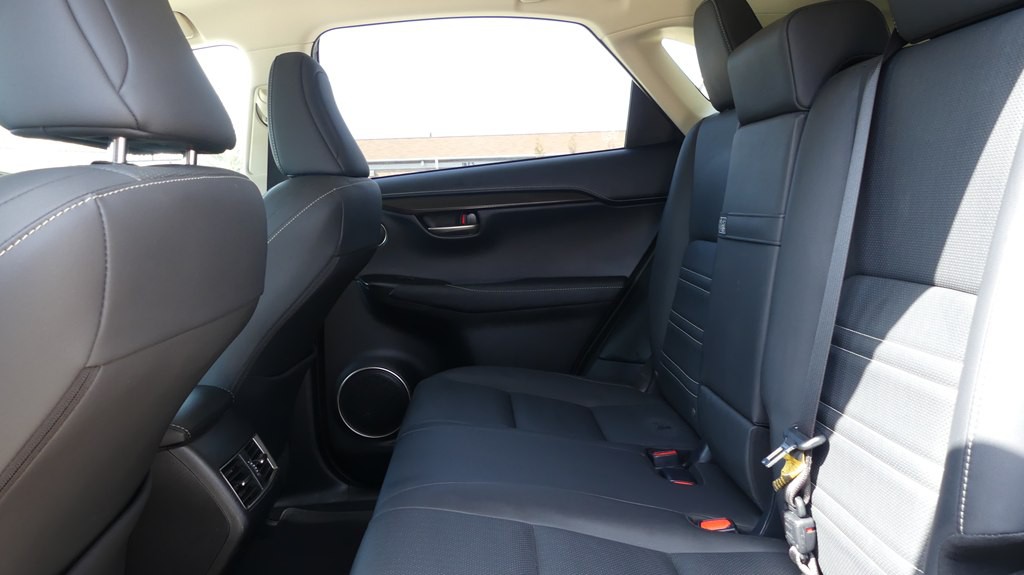 2017 Lexus NX Image 29