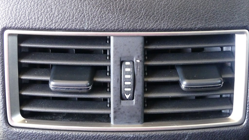 2017 Lexus NX Image 30