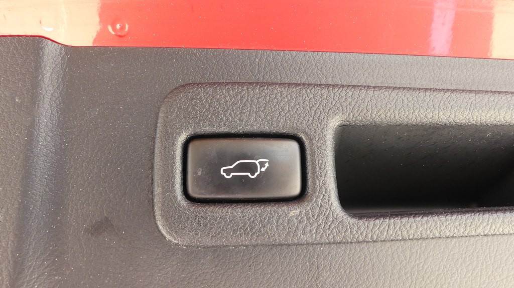 2017 Lexus NX Image 32