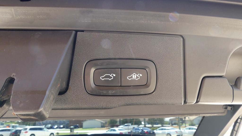 2019 Volvo XC60 Image 35