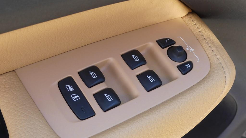 2019 Volvo XC60 Image 13