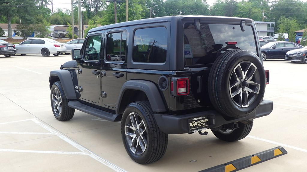 2018 Jeep Wrangler Unlimited Image 3