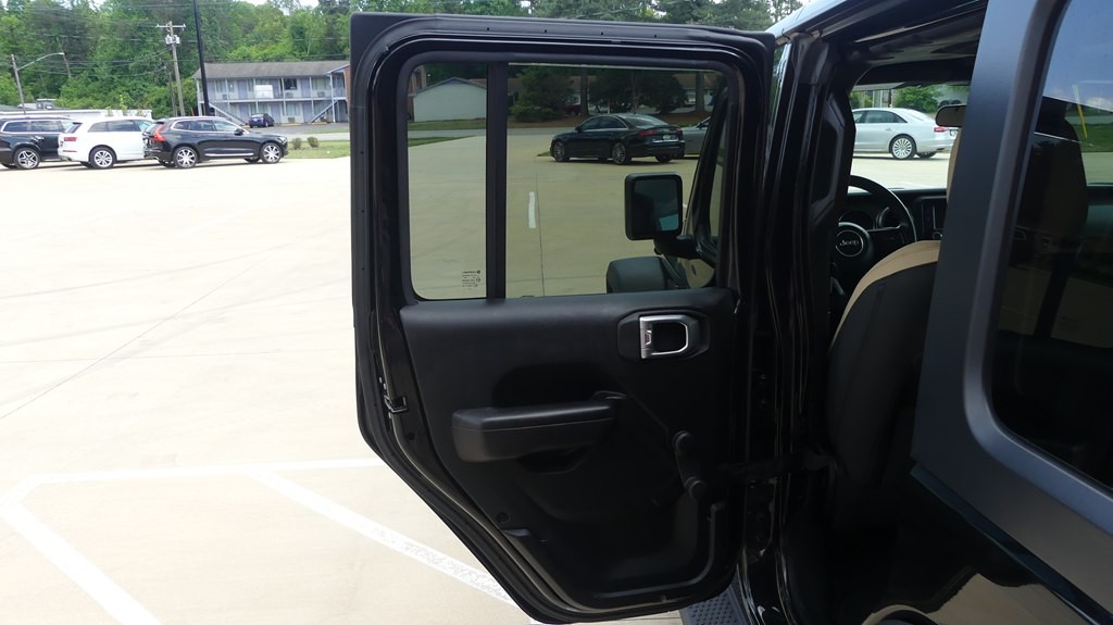 2018 Jeep Wrangler Unlimited Image 25