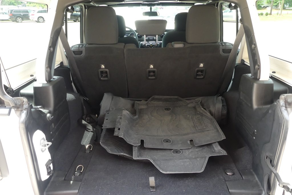 2018 Jeep Wrangler Unlimited Image 32