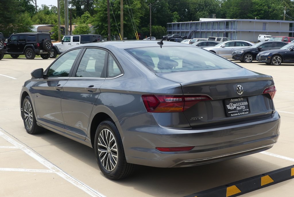 2019 Volkswagen Jetta Image 3