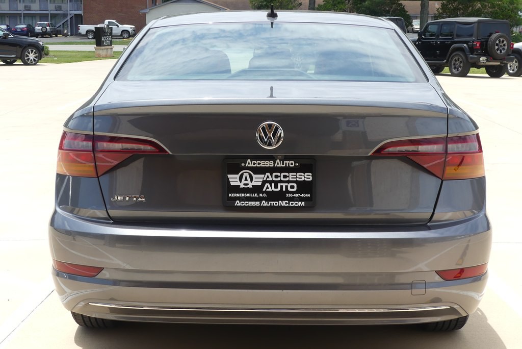 2019 Volkswagen Jetta Image 4