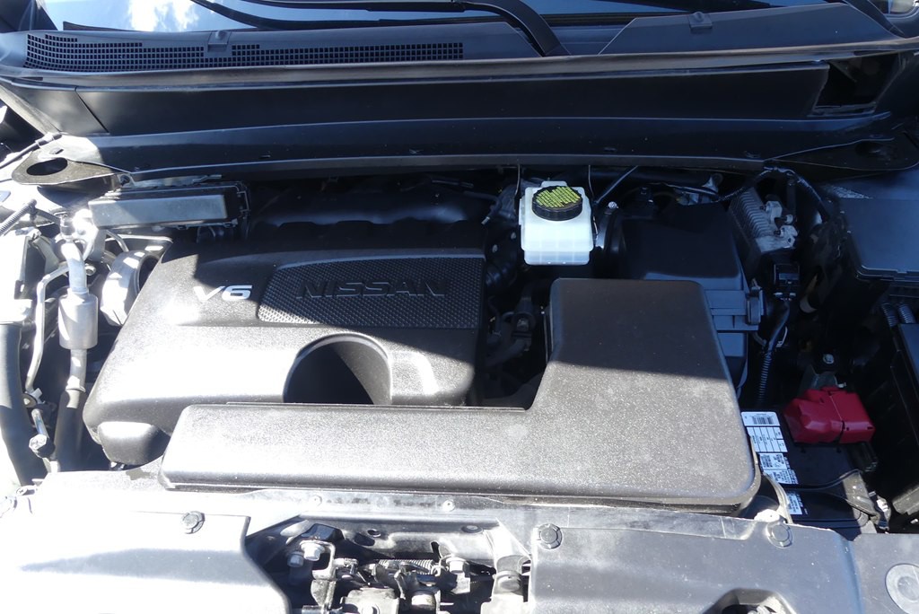 2019 Nissan Pathfinder Image 40
