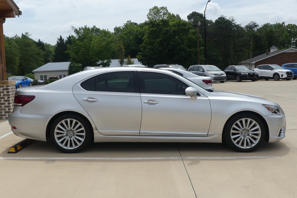 2014 Lexus LS Image 6