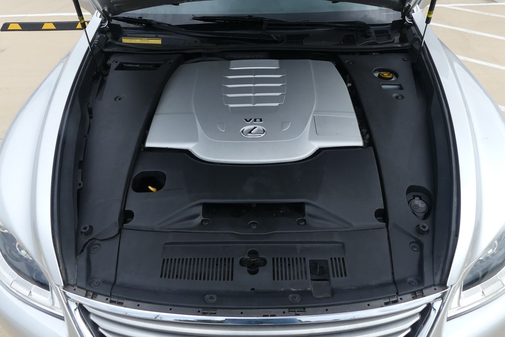 2014 Lexus LS Image 41