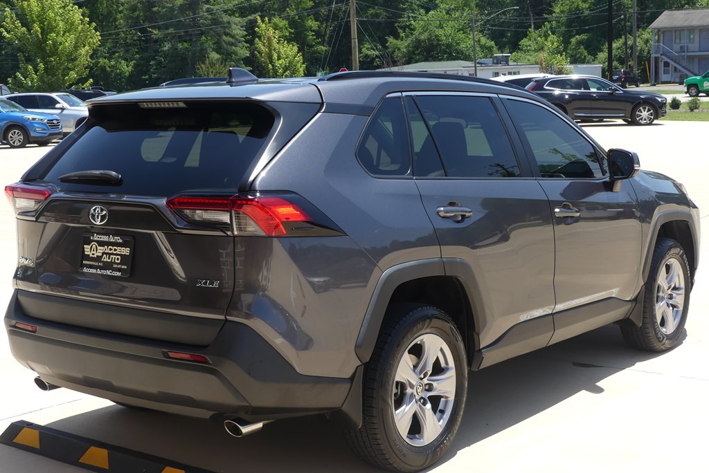 2022 Toyota Rav4 Image 5