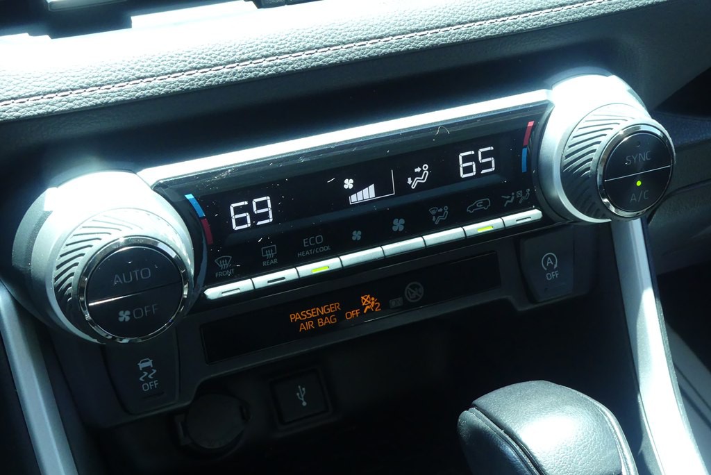 2022 Toyota Rav4 Image 24