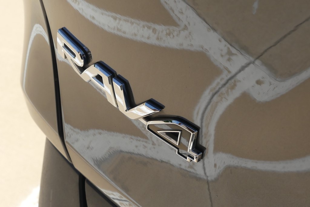 2022 Toyota Rav4 Image 39