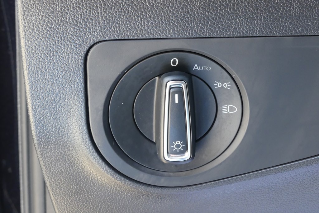 2021 Volkswagen Tiguan Image 14