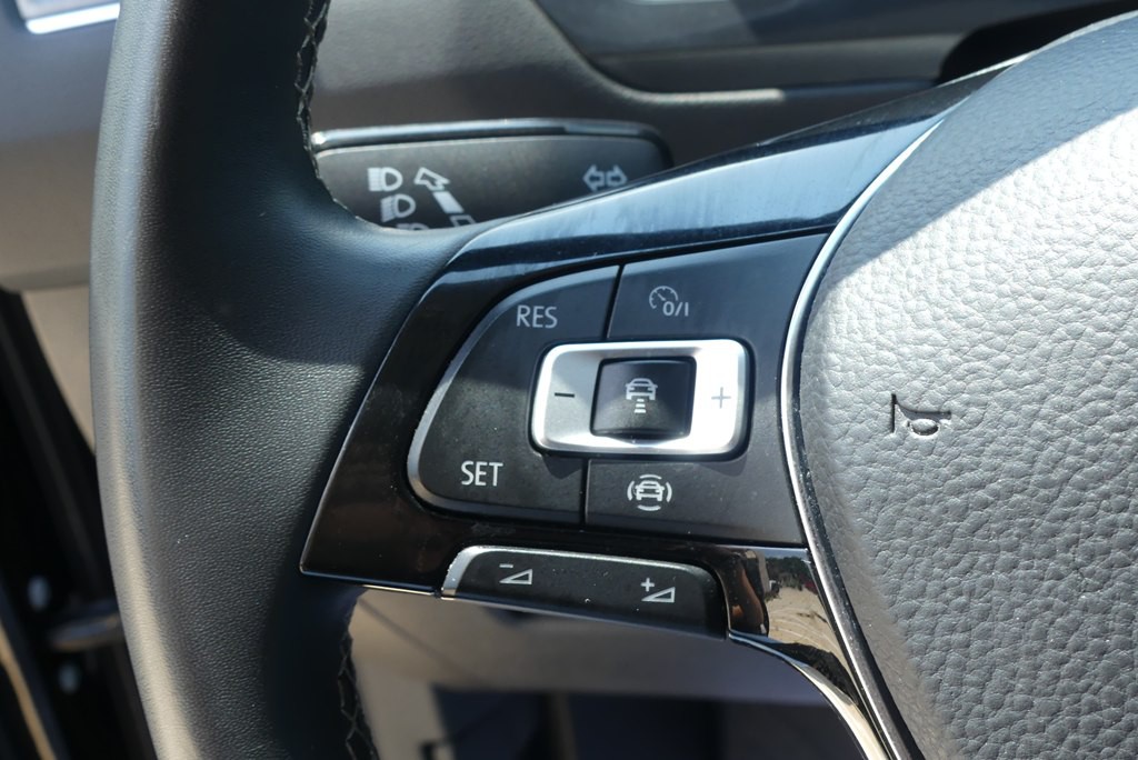 2021 Volkswagen Tiguan Image 18