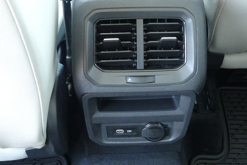 2021 Volkswagen Tiguan Image 31