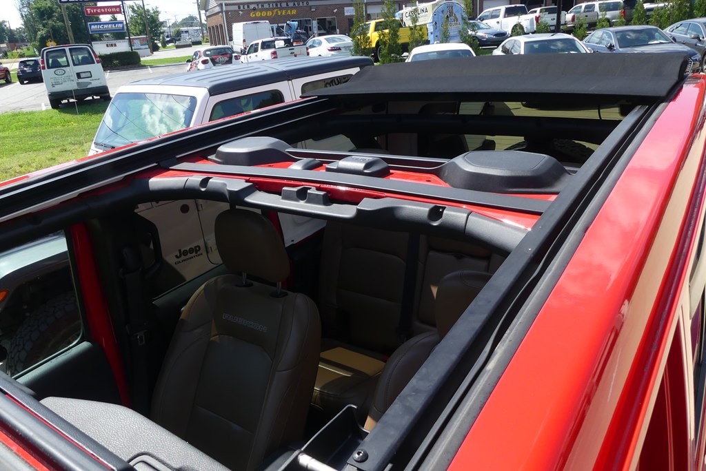 2020 Jeep Wrangler Unlimited Image 25