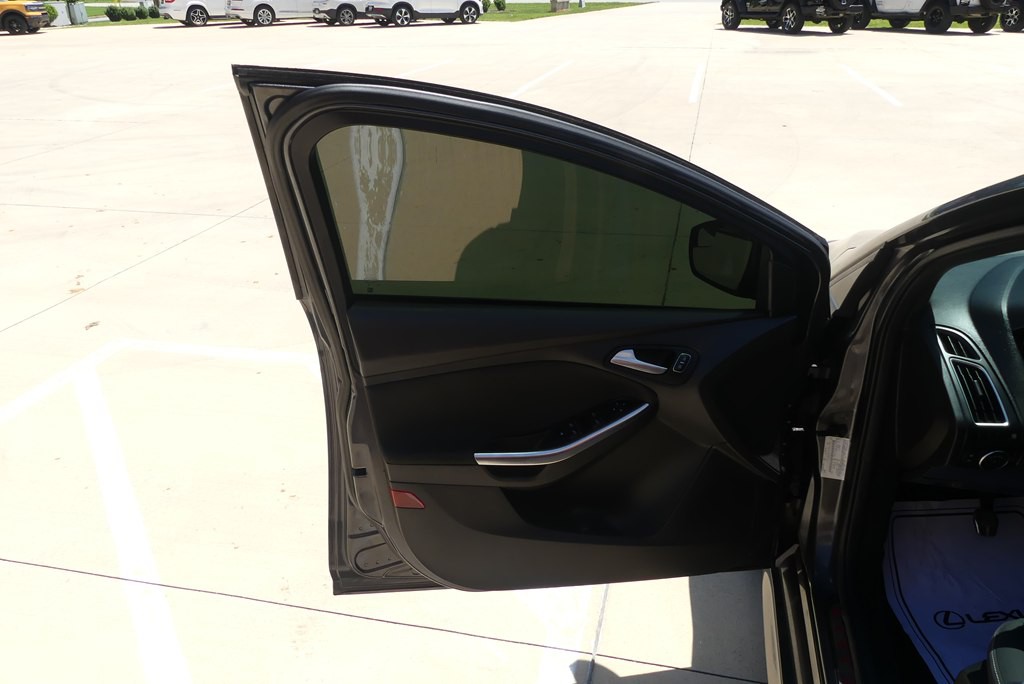 2018 Ford Focus Image 9