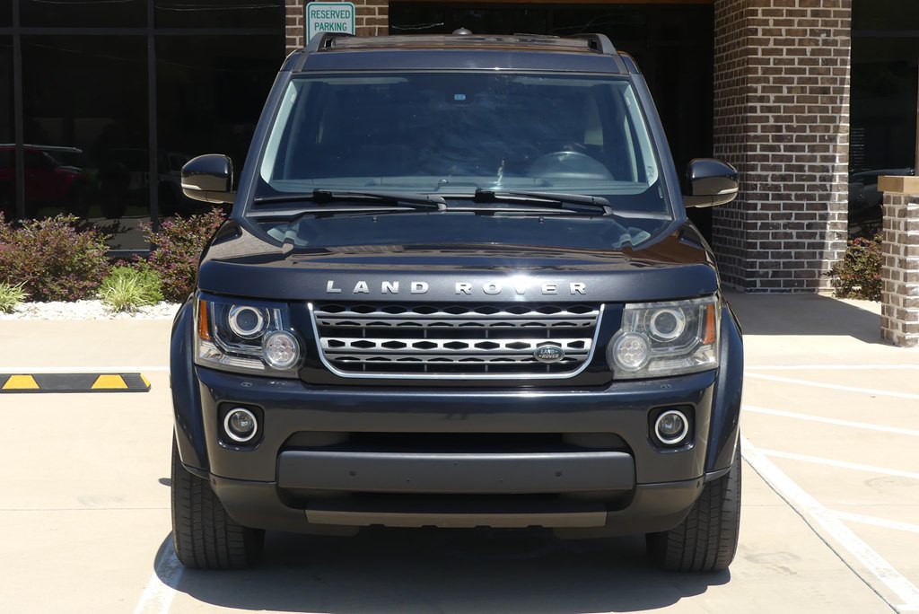 2015 Land Rover LR4 Image 8