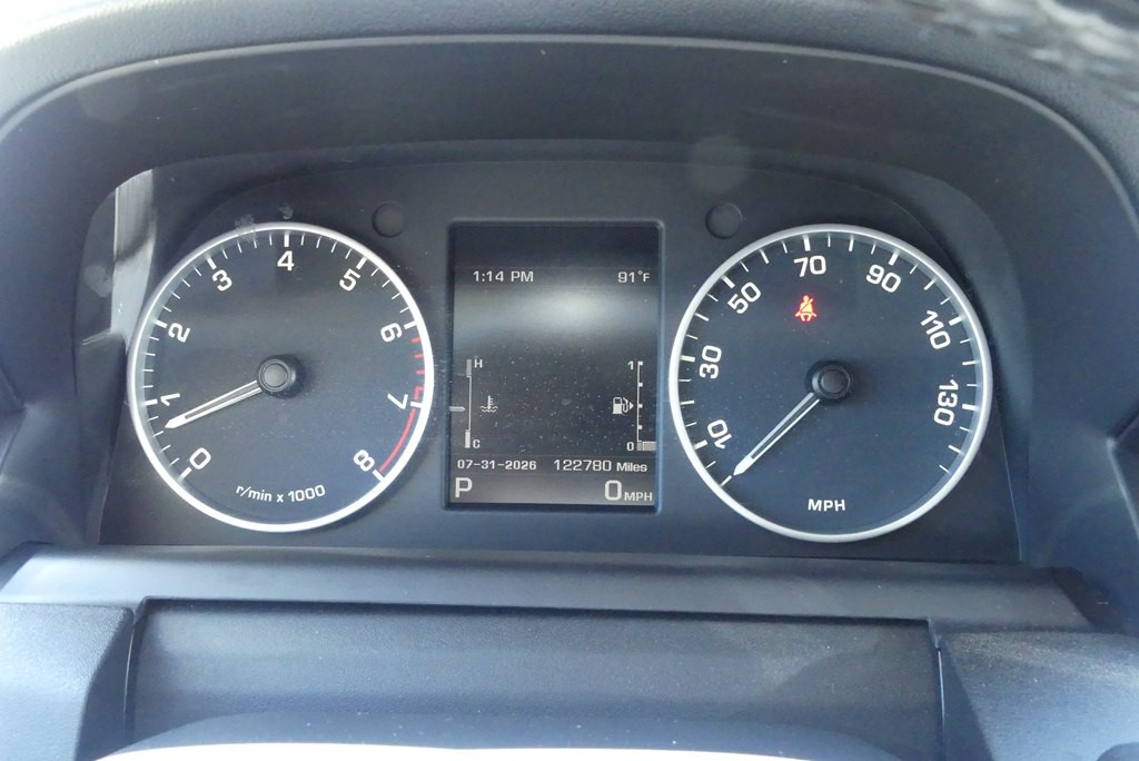2015 Land Rover LR4 Image 19