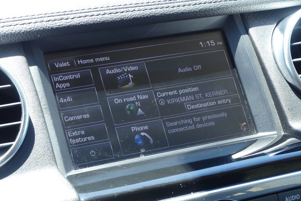 2015 Land Rover LR4 Image 22