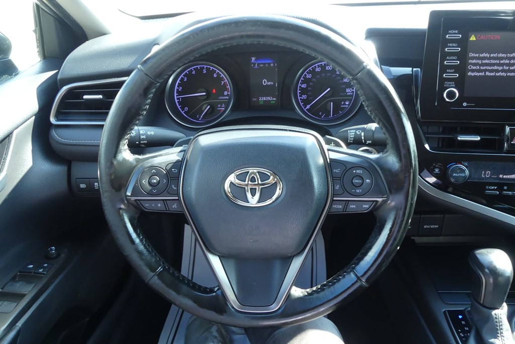 2022 Toyota Camry Image 16