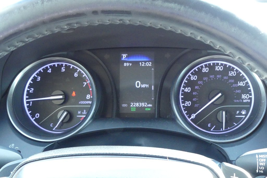 2022 Toyota Camry Image 19