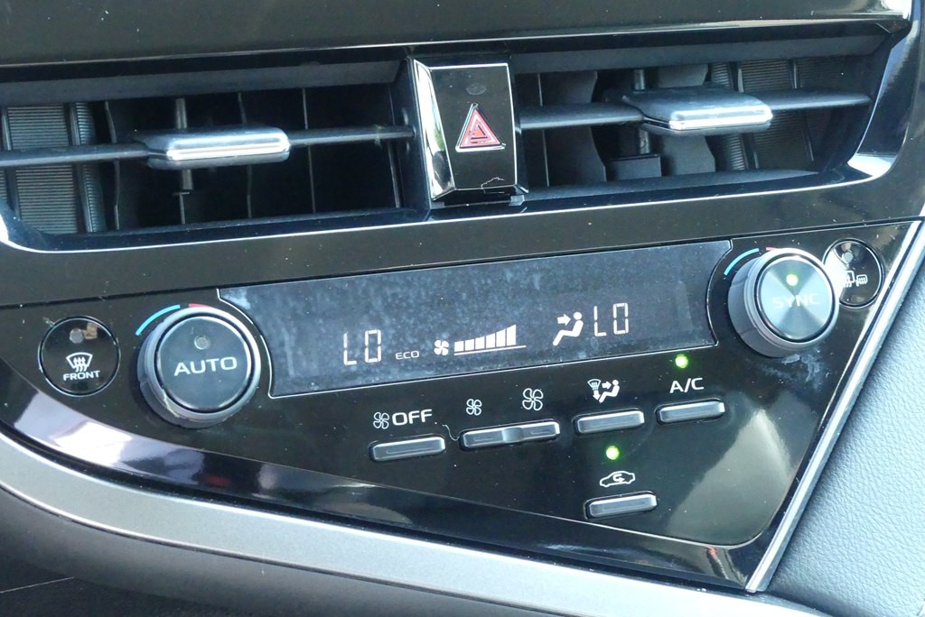 2022 Toyota Camry Image 22