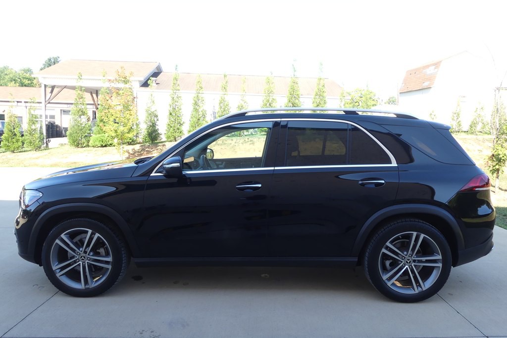 2022 Mercedes-Benz GLE-Class Image 2