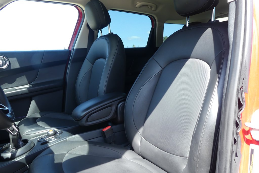2020 MINI Cooper Image 14