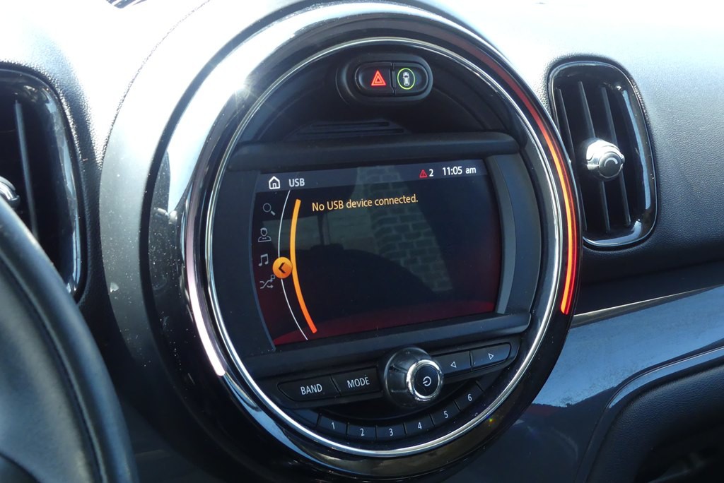 2020 MINI Cooper Image 22