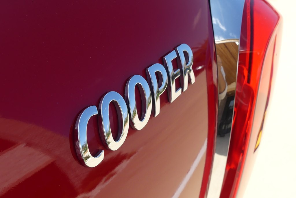 2020 MINI Cooper Image 37