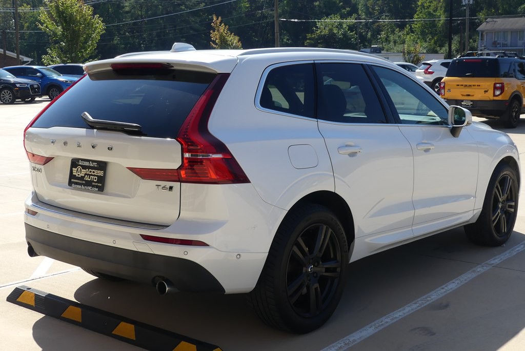 2018 Volvo XC60 Image 5