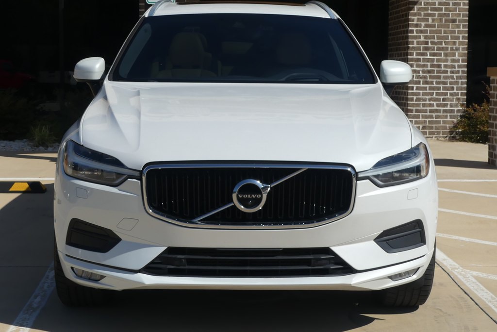 2018 Volvo XC60 Image 8