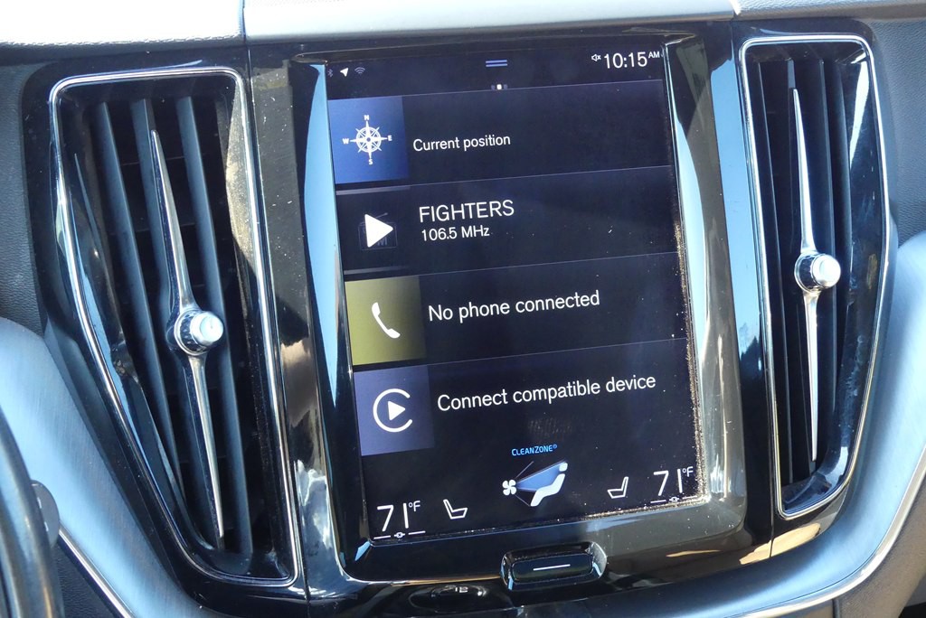 2018 Volvo XC60 Image 22