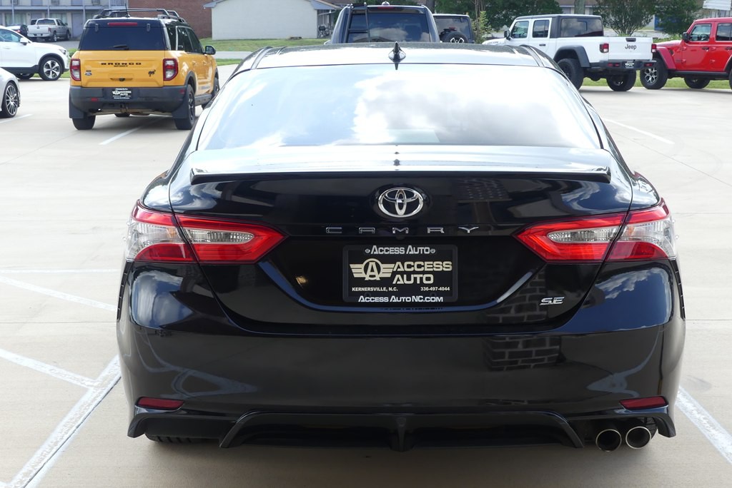 2019 Toyota Camry Image 4