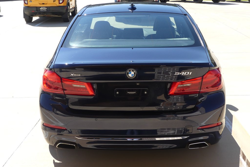 2019 BMW 5 Series Image 4
