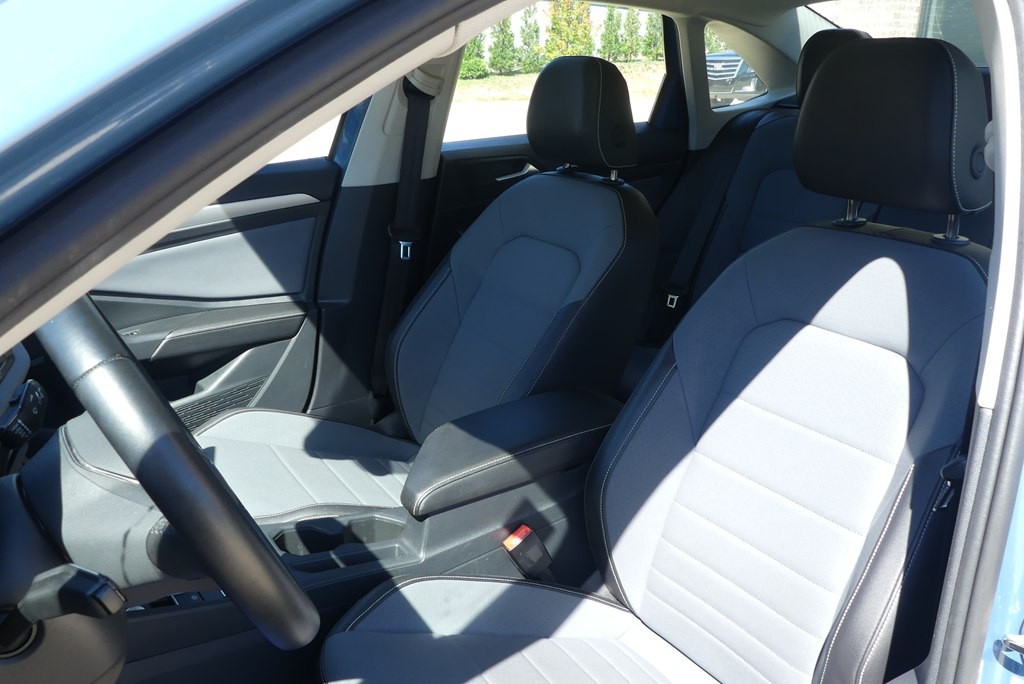 2025 Volkswagen Jetta Image 14