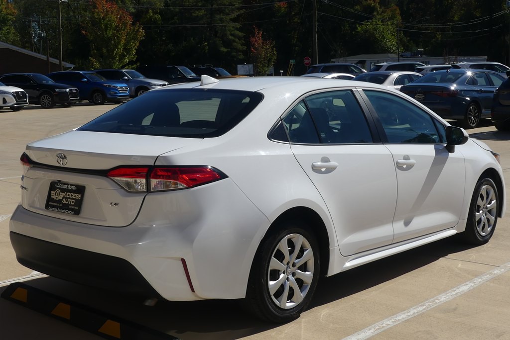 2025 Toyota Corolla Image 5