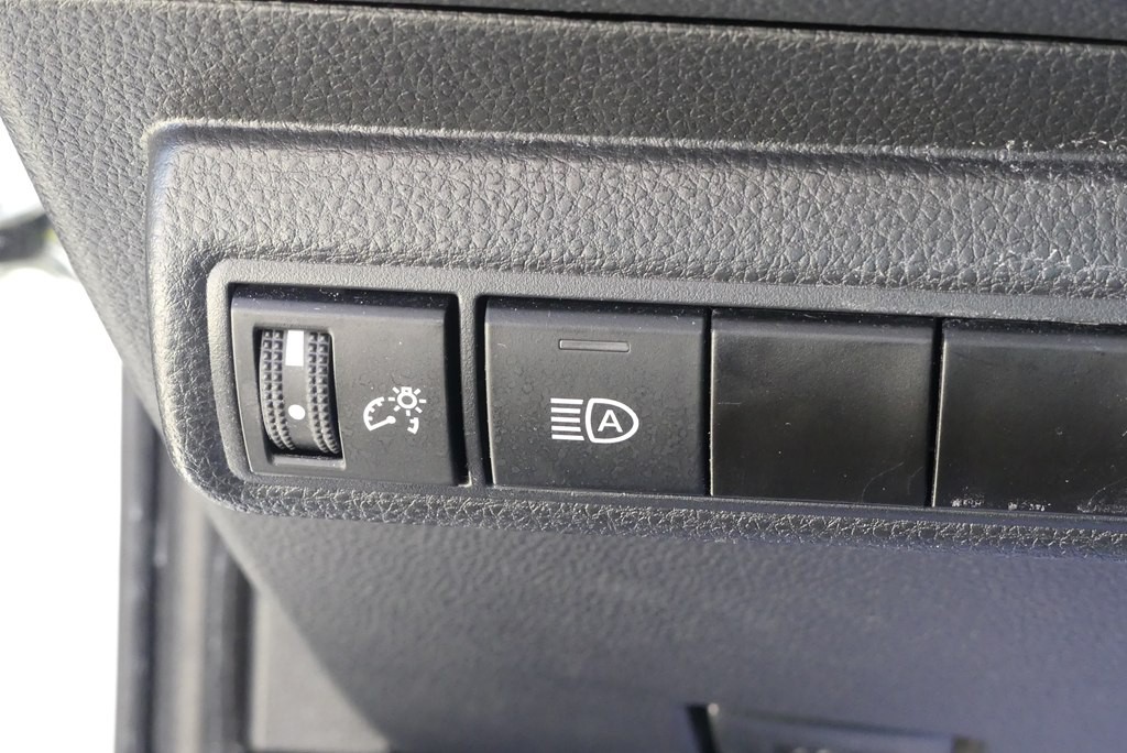 2025 Toyota Corolla Image 13