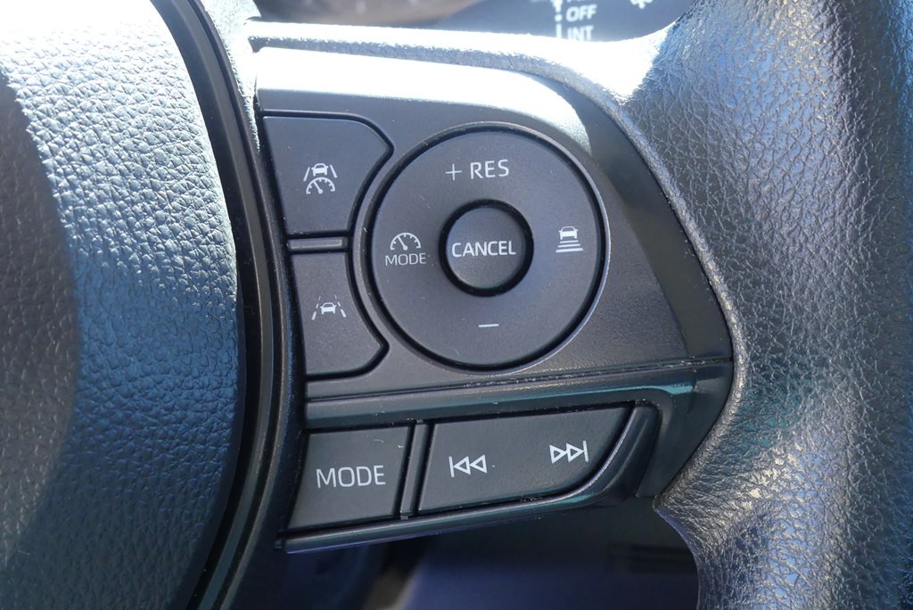 2025 Toyota Corolla Image 16