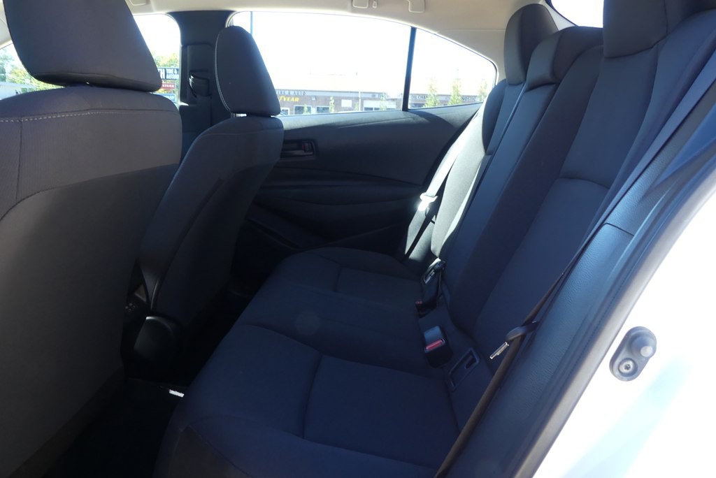 2025 Toyota Corolla Image 32