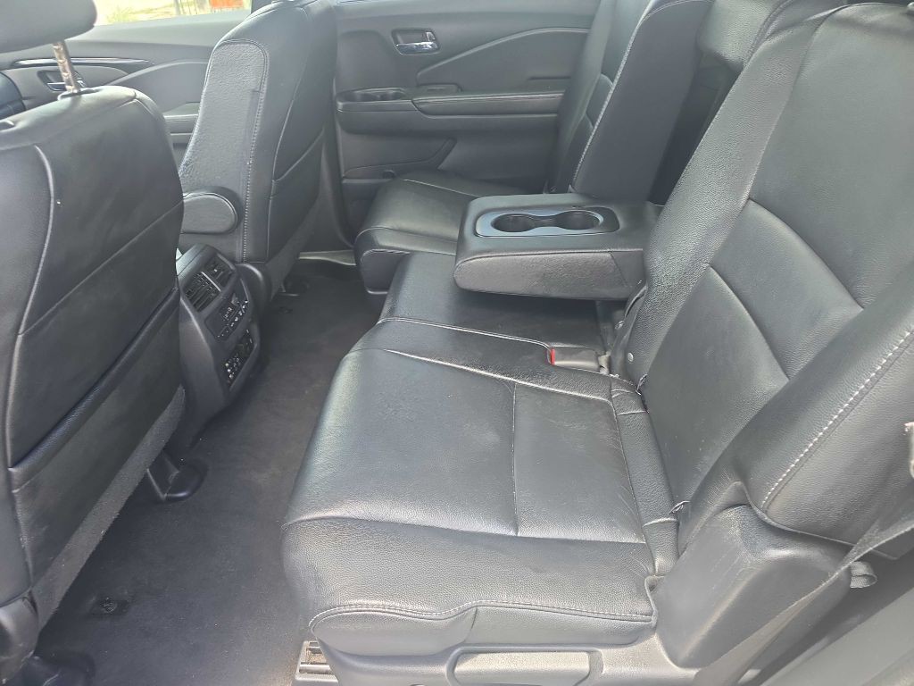 2016 Honda Pilot Image 35
