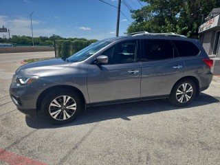 Image for 2017 Nissan Pathfinder S ID: 6702286