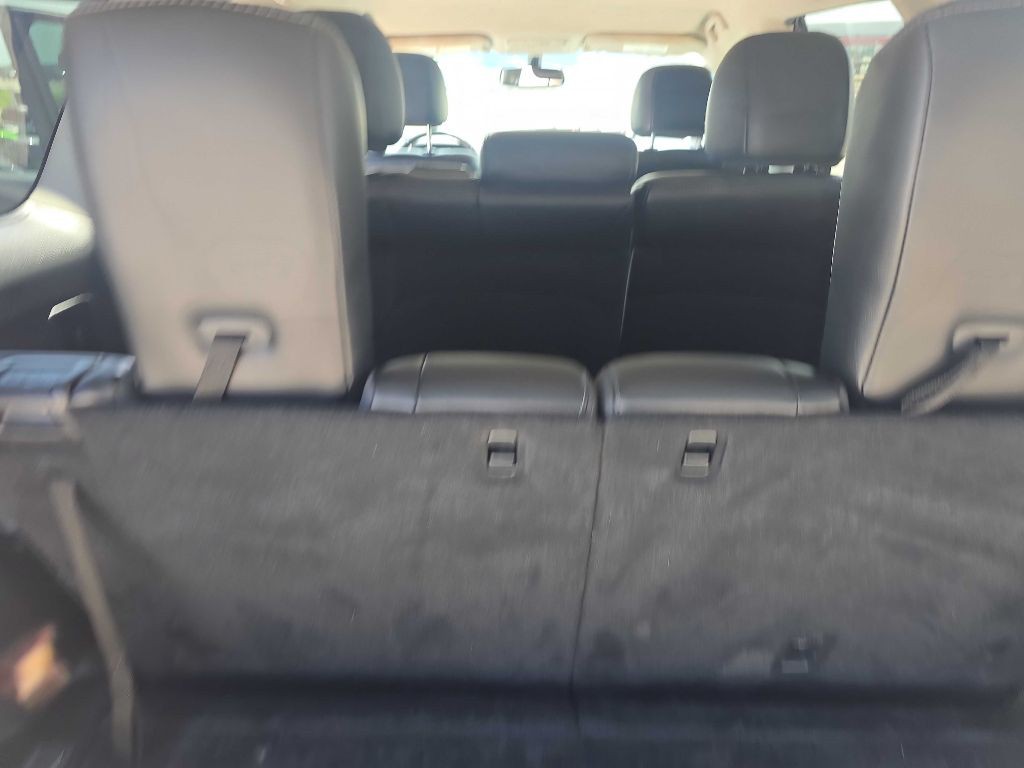2017 Nissan Pathfinder Image 14